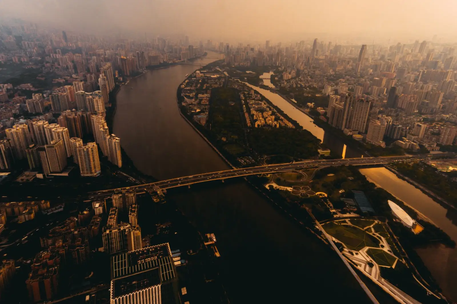 福州企业数字化转型：数智港科技服务与软件开发全流程解析